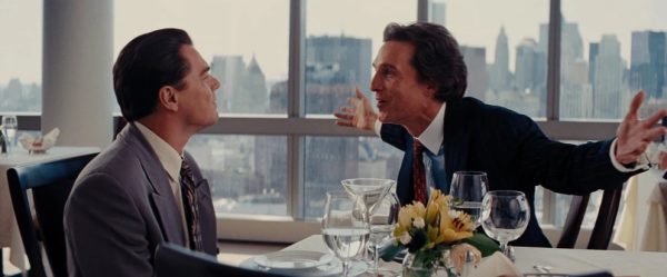 loup de wall street scene di caprio et mcconaughey image